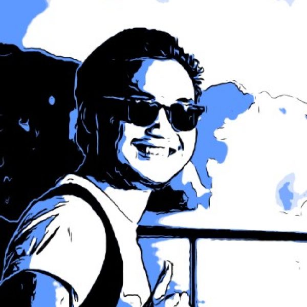leo-graphic-designer-mtb-strategy leo posing outdoors